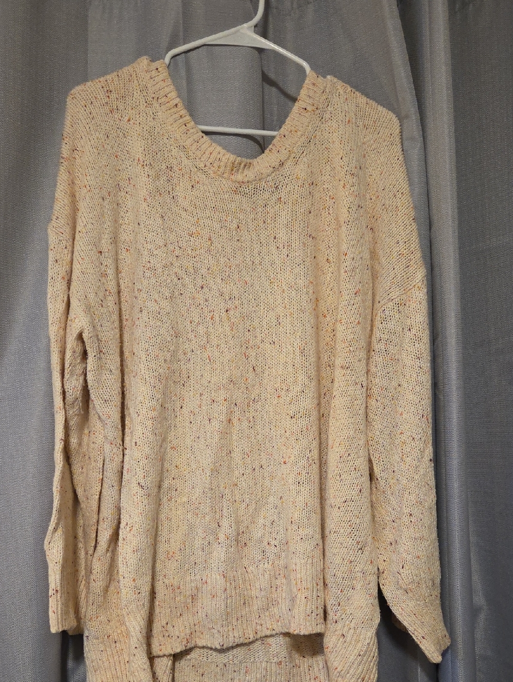 Old Navy Cream Speckled Crew Neck Sweater